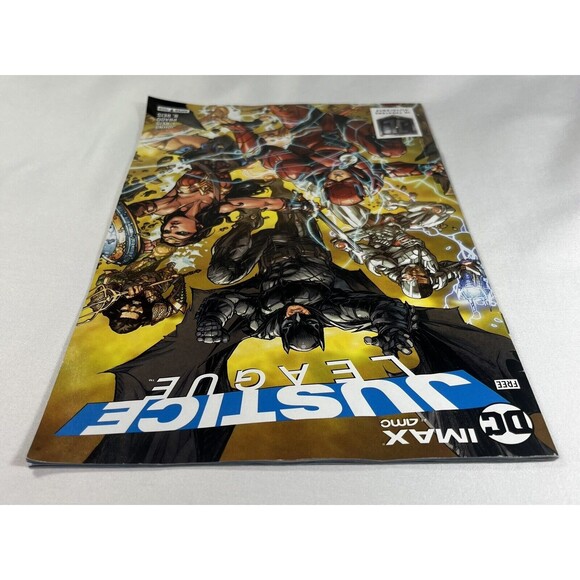 Justice League DC Comics AMC IMAX Movie Promotional Comic Book - Picture 6 of 11